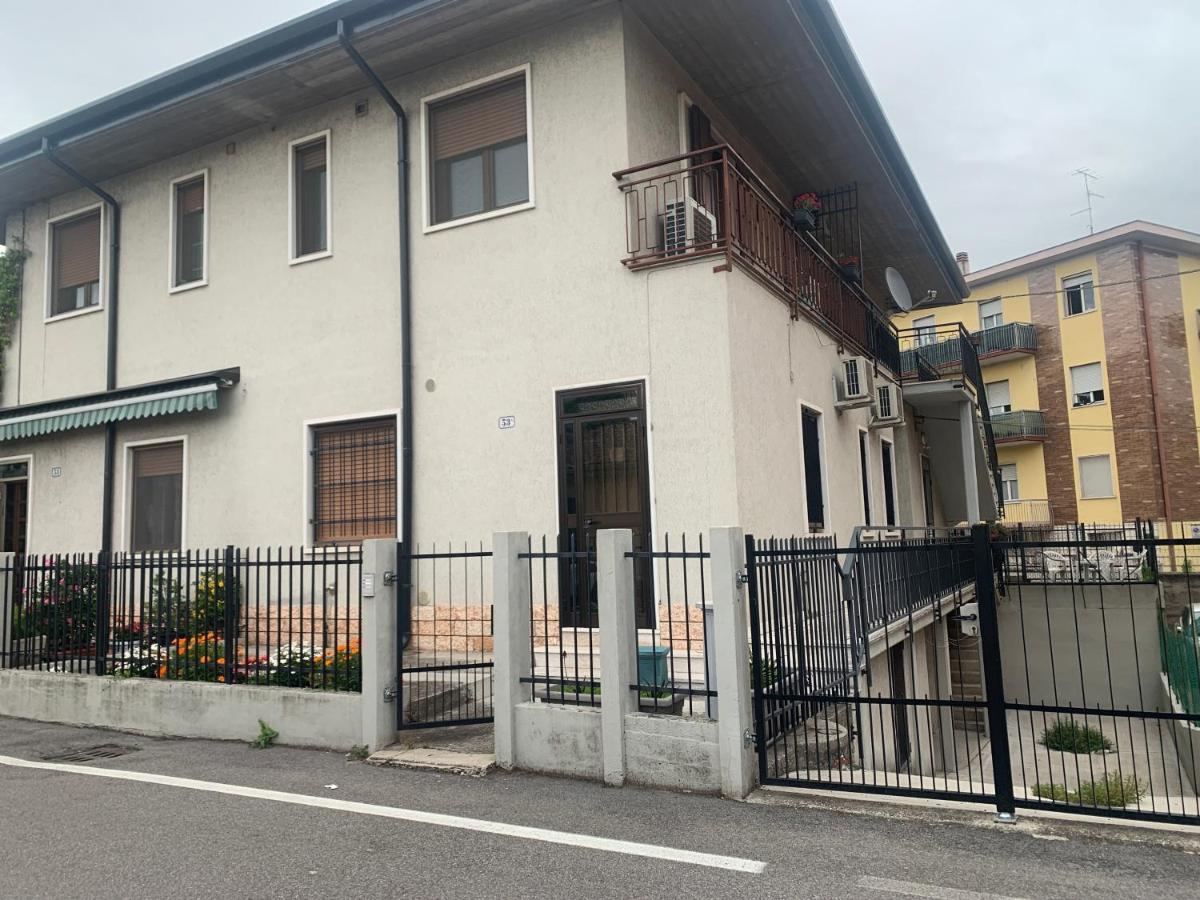 Appartamenti Affitti Brevi Verona / G.B Rossi Friendly Dış mekan fotoğraf